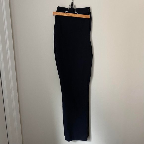 Uniqlo Navy Blue Ankle Trousers - Picture 8 of 8